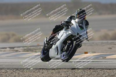 media/Oct-02-2025-Racers Edge (Thu) [[2c91cb6ab3]]/3-B Group/Session 2-Turn 14 (11am)/